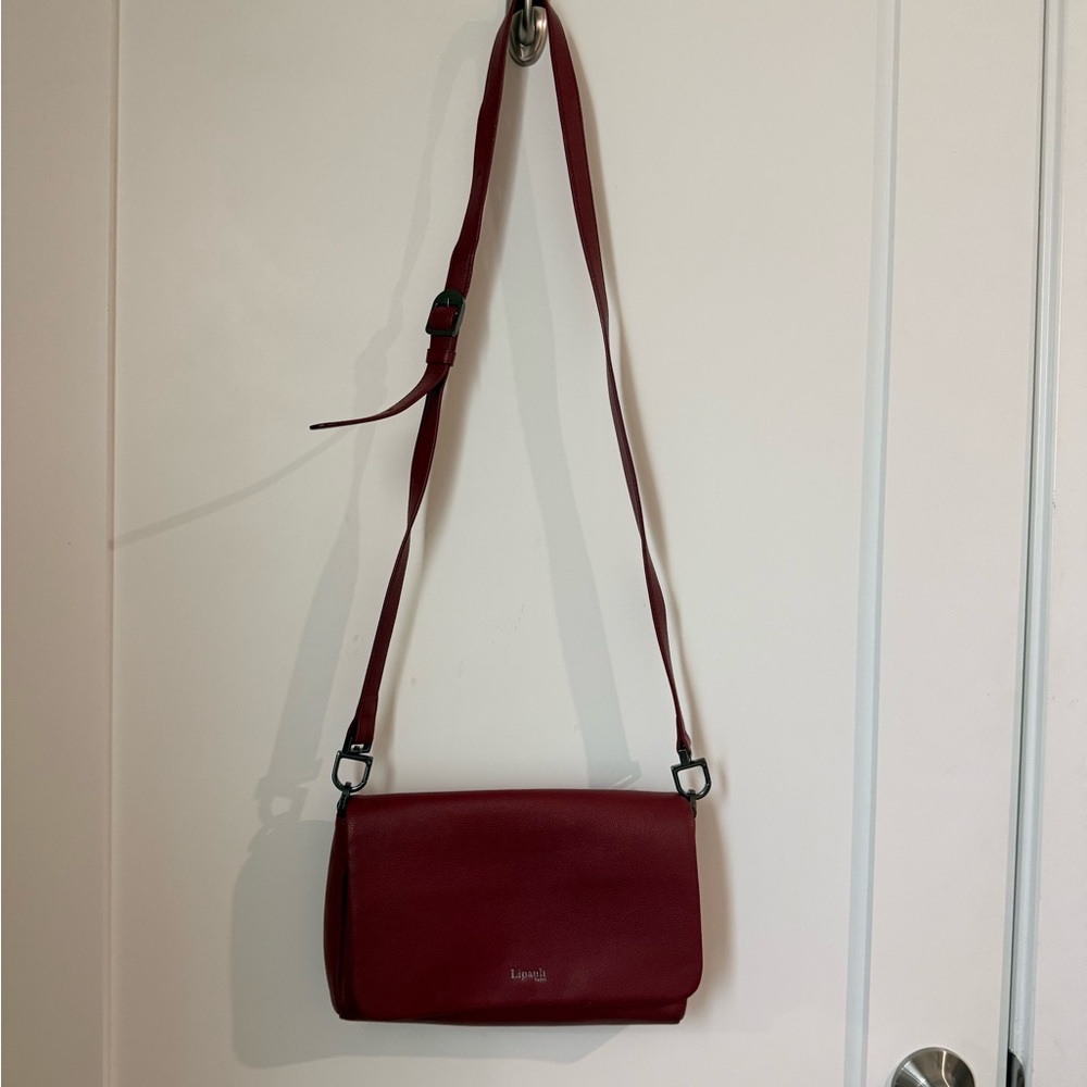 Elegant Red Crossbody Bag